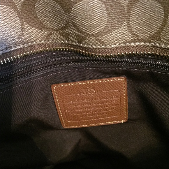 Large Coach Over-night/ diaper bag - Picture 3 of 4